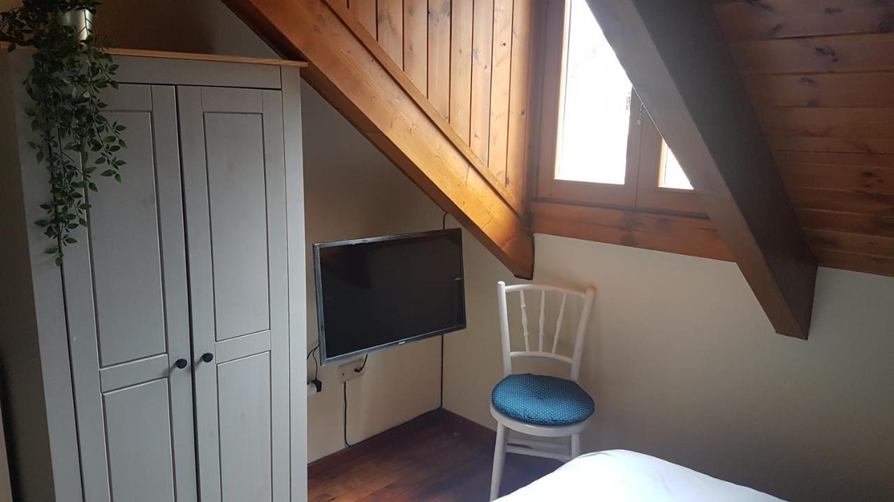 אסטרי ד'אנאו Family Attic Esterri מראה חיצוני תמונה
